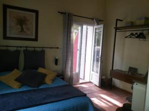 B&B / Chambres d'hotes Chambres d'Hotes Les Mayombes : Chambre Double avec Douche