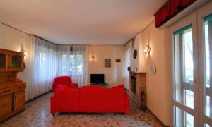 Villa surrounded by nature near the sea