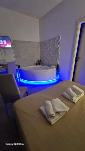 B&B Napoli Centrale Room&Jacuzzi