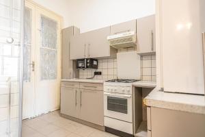 Charming 1BR Apartment Near Wiener Stadthalle