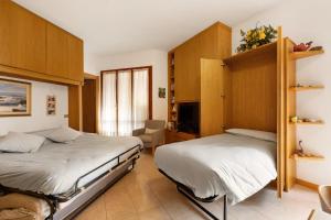 Appartamento Fronte Mare con posto auto privato LT