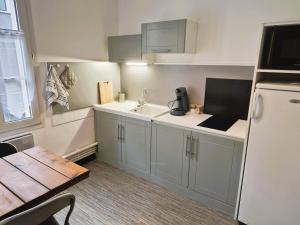 LA MADELEINE - Spacieux T2 - Calme - Wifi - TV