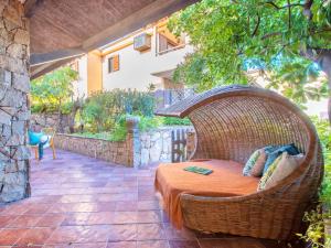 Apartment 5 beds with fenced garden in Marinella just 300 mt from the sea