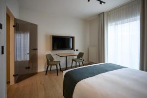 Georges Henri Aparthotel