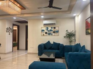 Luxurious 3bhk fully furnished for Party & Stay