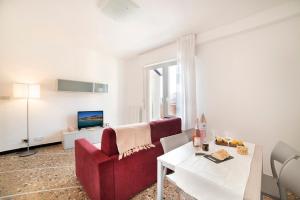 Libeccio - Uno sguardo sui tetti