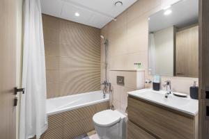 Family Retreat 3BR Greenwoods Villa in DAMAC Hills