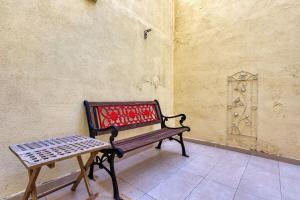 Relaxing Seaside Escape 1-Bed Maisonette Near Sea