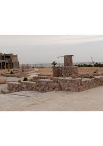 كمبوند ناديرا دهب بطريق الاجون على البحر