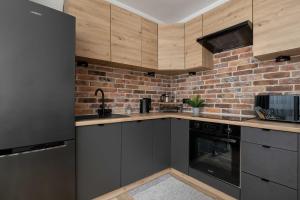 Apartament Idealny Dla Rodzin z Balkonem i Dwiema Sypialniami w Katowicach by Noclegi Renters