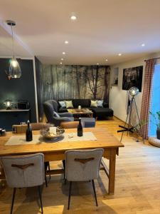 Ferienwohnung Tegernsee - Rottach-Egern - 3 Zimmer Wohnung - Terrasse - Self Check In