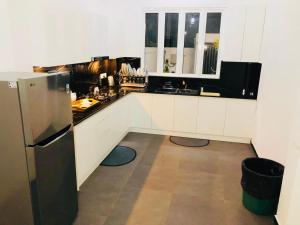 Villa Skylar Opulent Stays