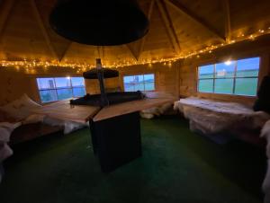 Beachfront, Antrim Coast, Stunning Views & Hot Tub
