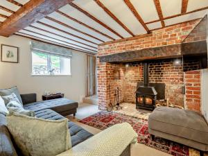 3 Bed in Fordingbridge oc-94495