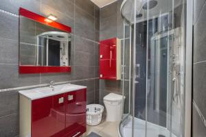 St Pauls Bay stay close to seafront