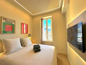 MONACO - MENTON - SEA VIEW - PREMIUM LOCATION - 2 BEDROOMS- LUXURY RENOVATED - PARKING - CLIM - BALCONY - Beach