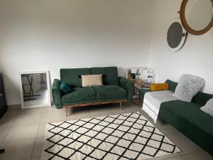 Charming forest and river apartment in Sophia