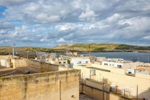 Mellieha Stay with Sea Views & Magical Sunsets