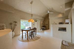 야외 자쿠지 무료 스테이 스스와