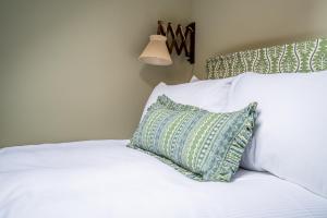 The Shambles - The Timbered Nest