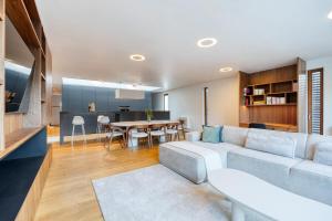 Penthouse Hors-Château