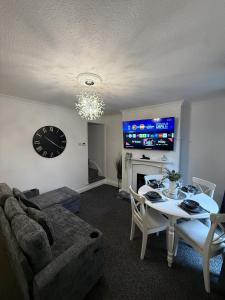 Tettenhall Village Terrace