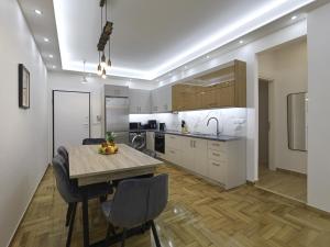 Modern Comfort in Kipseli