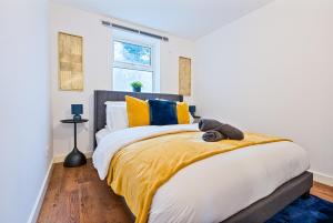 Stylish 2-bed flat in the heart of Bermondsey