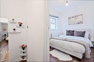 Stylish 2-bed flat in the heart of Bermondsey