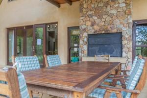 Bushveld Haven - Golf, Spa & Safari Lodge Stay