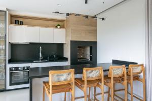 Vista Parcial do Mar | Piscina | WIFI 400mb #SAL12