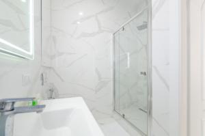 10-353 in RC Central Park, 7 John McCain Street,Petrovdom Apartments