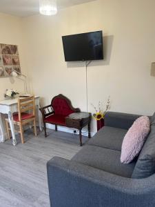 2 Bedroom Apartment on suite bathroom, Southmead Bristol