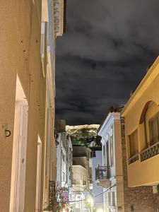 Athens-Plaka, Peters House