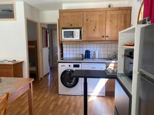 T3 classé 3 étoîles Au pied des pistes, lumineux-piscine