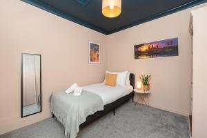 Fabulous family home close to city centre - Pass the Keys