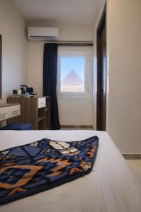 The Tree Alibaba Pyramids