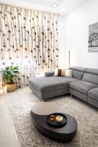 MESA Apartment - Free Parking, Wi-Fi & AC