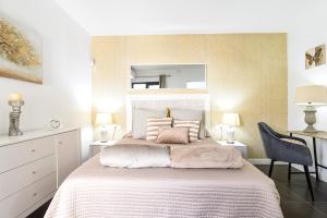 JACUZZI Amarillo Vv Bajo accesible DISEÑO LUJO