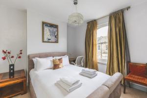 Charming Fulham Hideaway