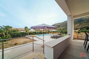 Deliziosa Villa con Piscina e Jacuzzi a Scopello