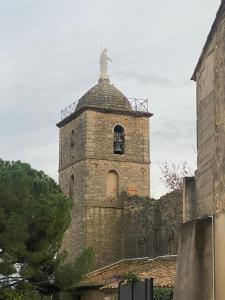 Jabadao - Chambre familiale à Sernhac proche Pont du Gard
