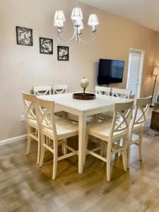 I-Drive Cozy 3bd 5 min Universal