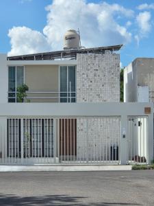 Casa Venado home with private pool, Self Check-in and full air conditioning in Mérida