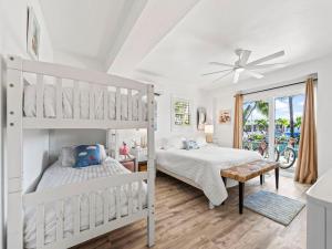 FL Keys Venetian Shores Waterfront with Ocean Access, Pool