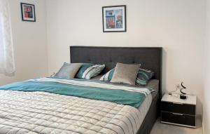 1 Bedroom Lovely Apartment In Malinska