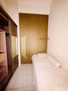 The Darmawan Room at Apartement Puncak Permai