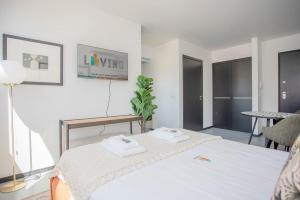 Liiiving in Porto - City Design Studios