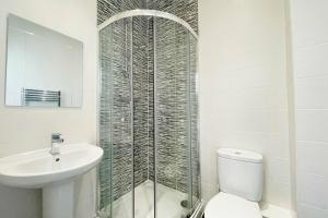 Bridgewater House 3BDR with Parking with Garden