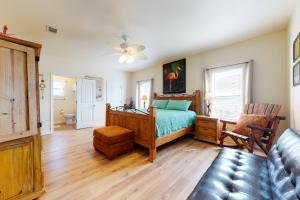 Dream Steps to Beach Pet Friendly Family Fun